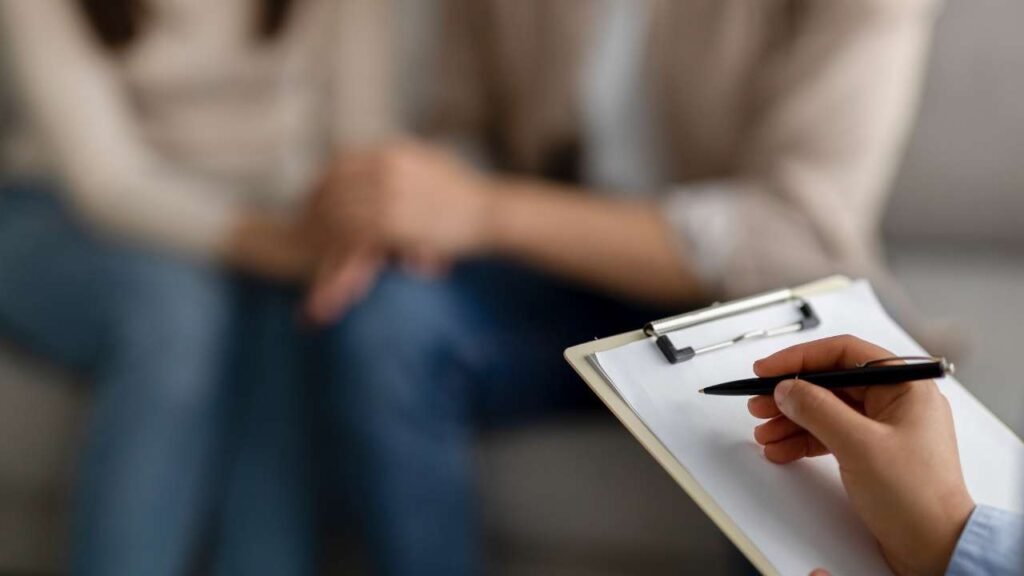Why Loss of Emotional Safety in Relationships in Delhi
