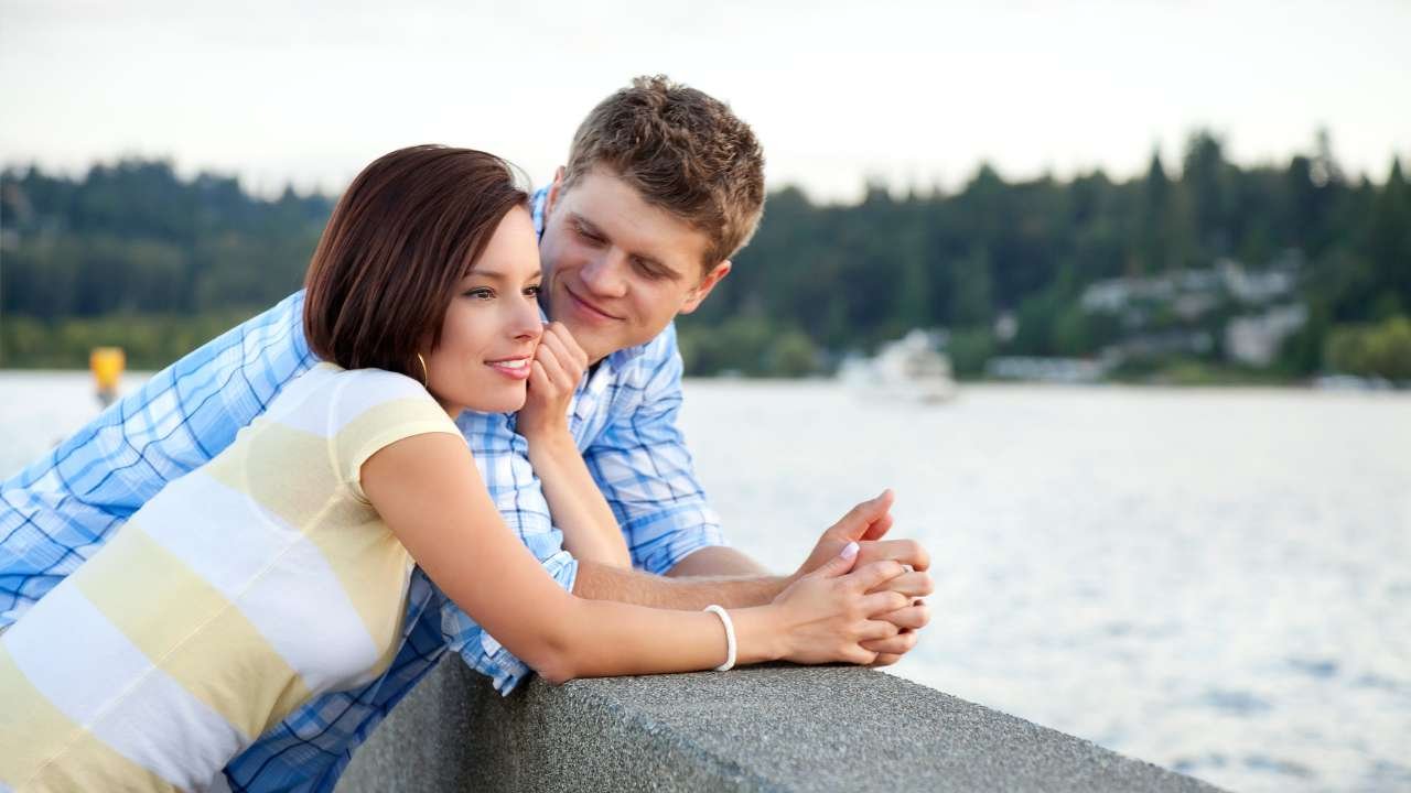 7 Premarital Conversations to Sustain Love