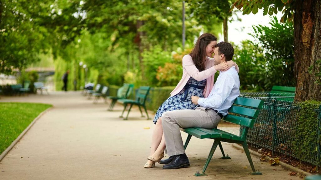 Relationship Questions People Keep Returning To