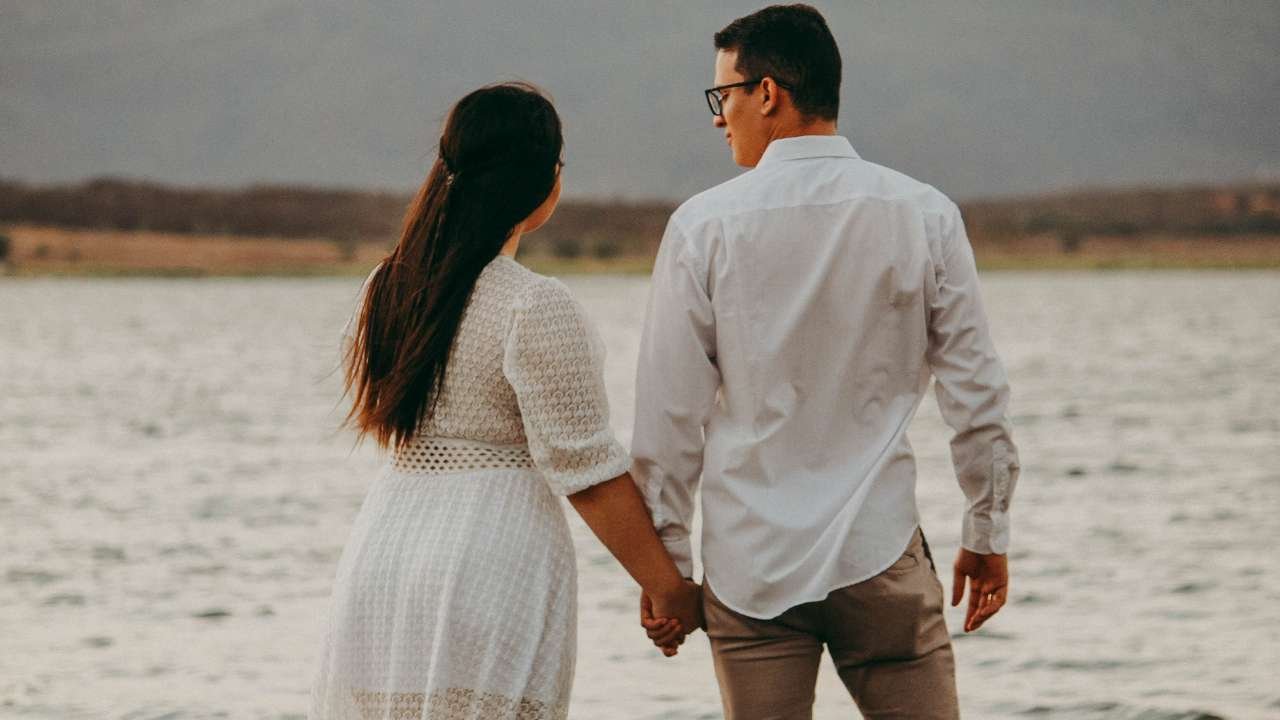 Emotional Distance in High-Functioning Marriages in Mumbai